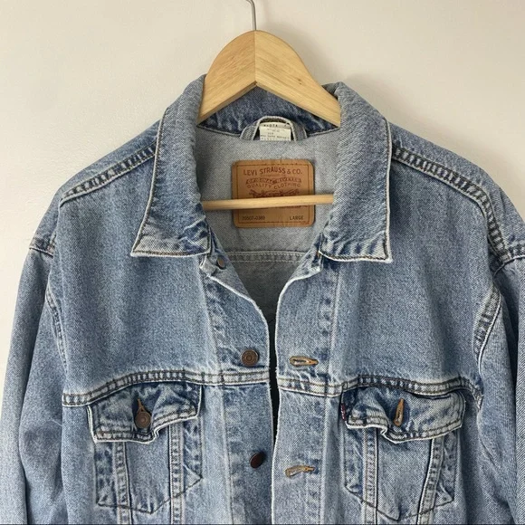 Vintage Levi’s Denim Jacket Harley Davidson Patch Size Large Trucker Streetwear - Picture 3 of 12